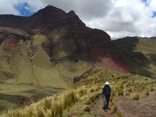 Walking throught the Peruvian Andes